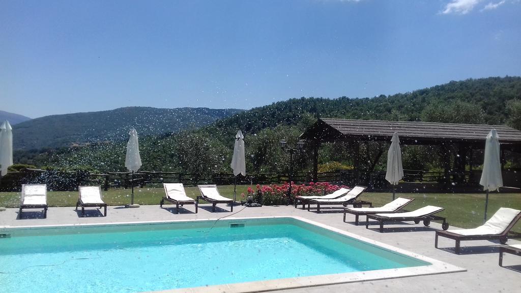 Poggio A Poppi Villa ภายนอก รูปภาพ