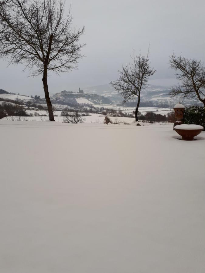 Poggio A Poppi Villa ภายนอก รูปภาพ